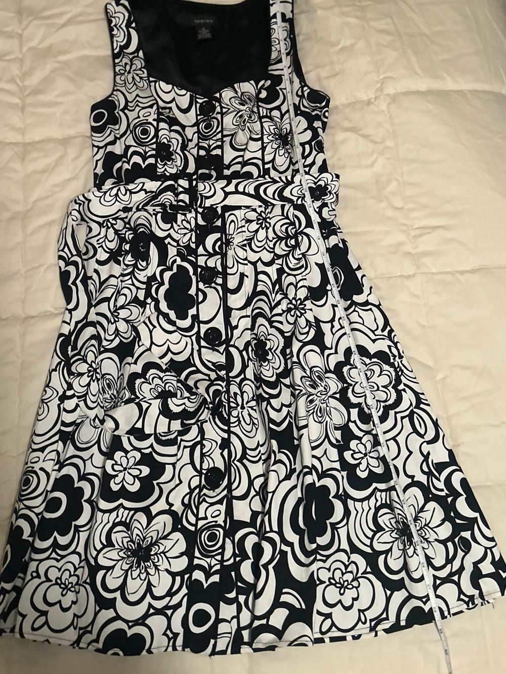 Spense Black & White Floral Button-Front Dress - Picture 6 of 7